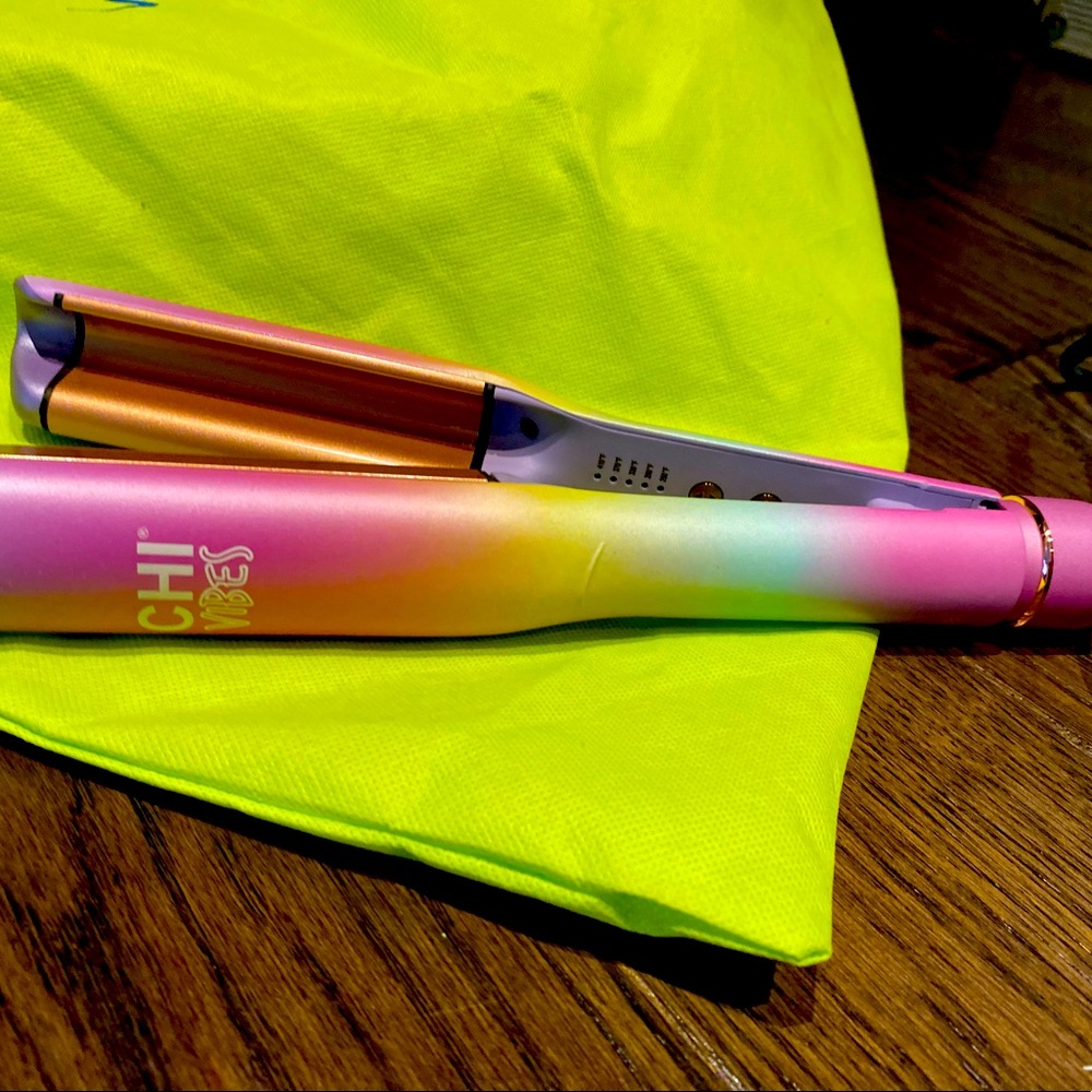 CHI multifunctional waver